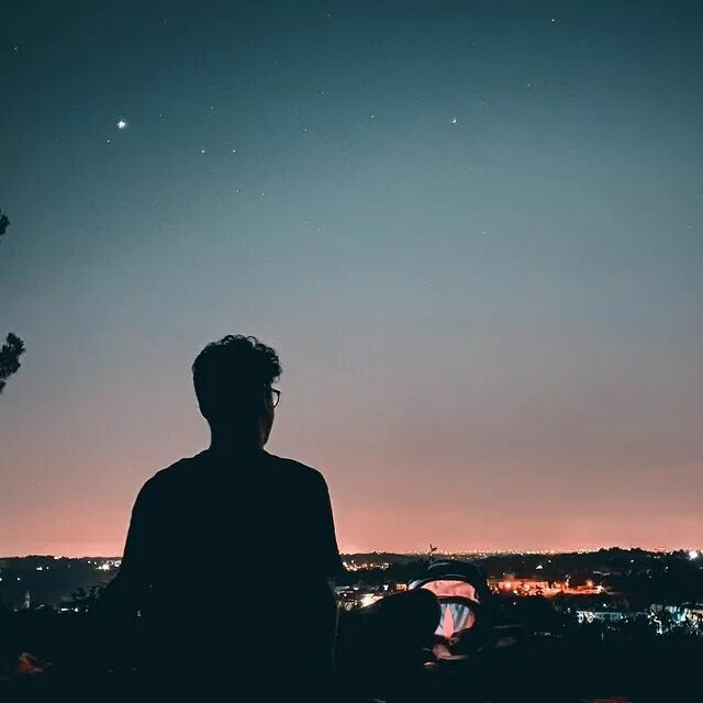  عکس پسر خوشگل تو غروب برای پروفایل