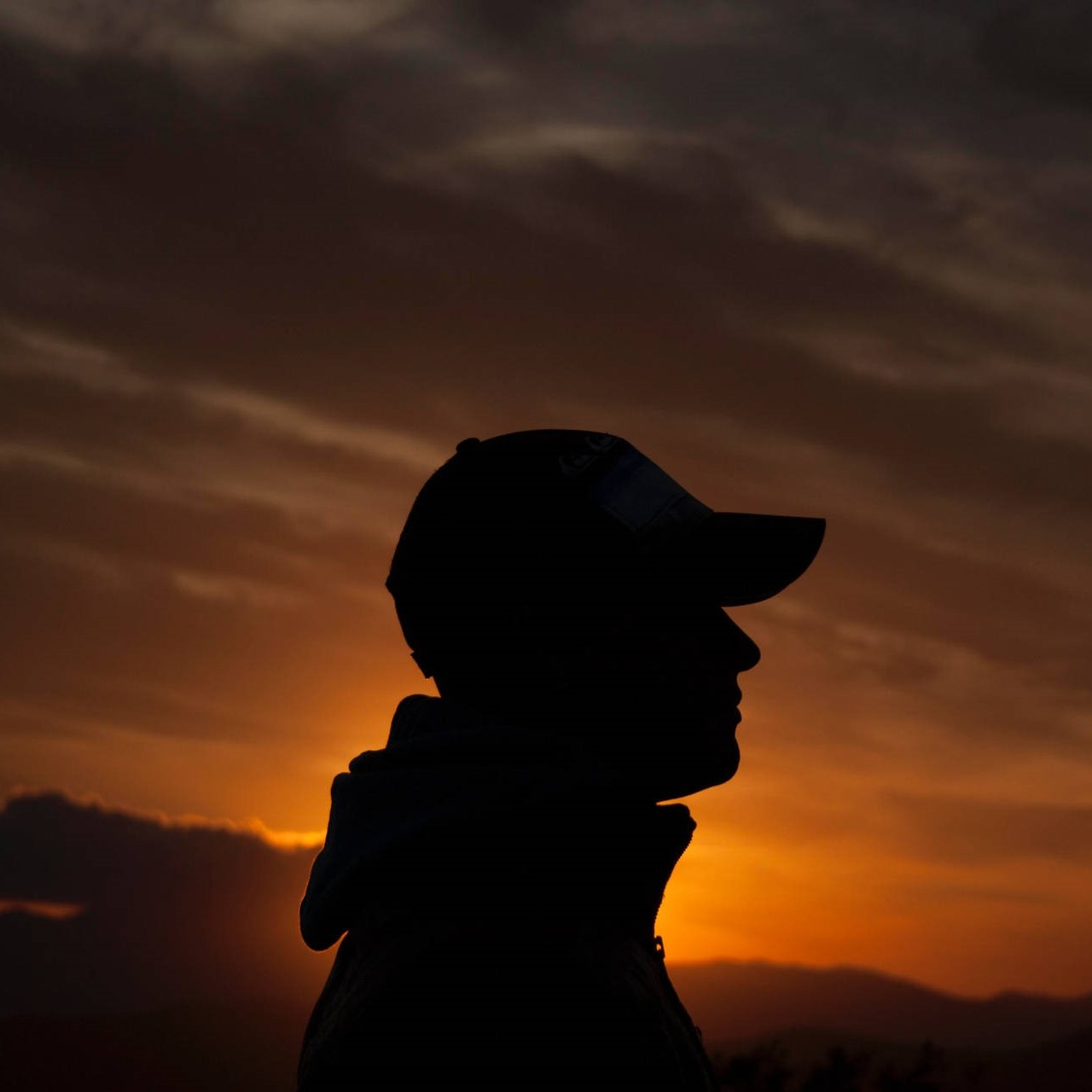  عکس پسر خوشگل تو غروب برای پروفایل