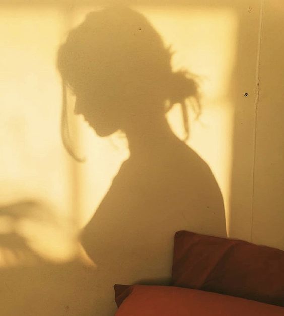 عکس خفن 50 عکس سایه دختر در تاریکی